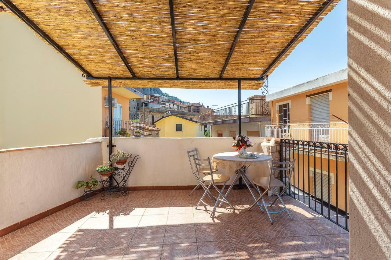 バウネーイ La Casa Di Nonna Monniヴィラ エクステリア 写真